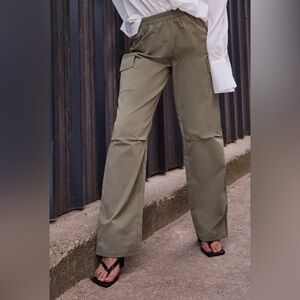 Green Utility Cargo Pants